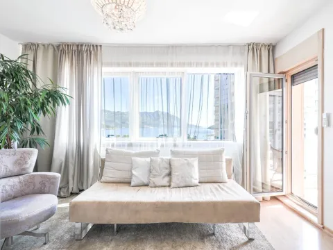 Sale, one bedroom apartment, 48m², Budva, Crna Gora - image 2