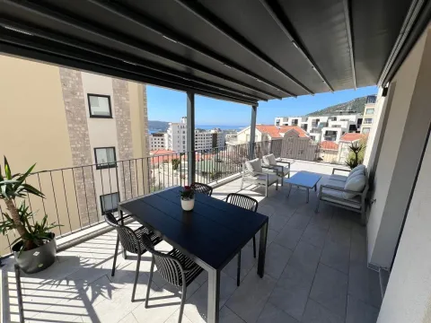 Rent, one bedroom apartment, 83m², Bečići, Budva - image 14