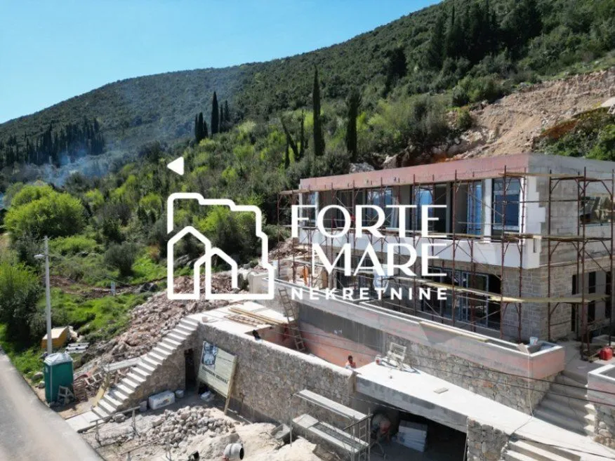 Prodaja, kuća, 145m², Žvinje, Herceg Novi