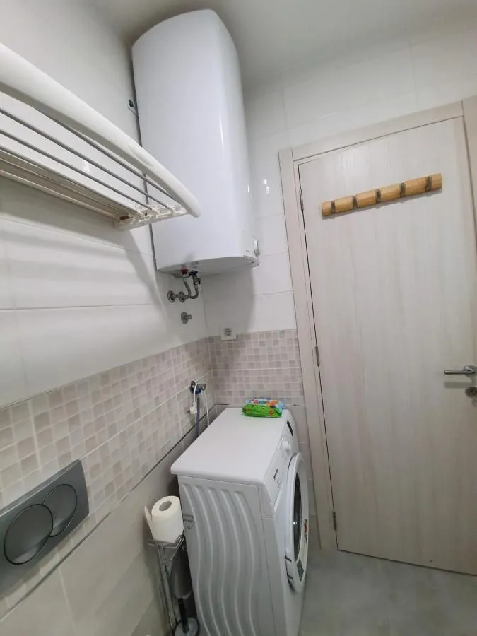 Prodaja, jednosoban stan, 31m², Adamovićevo Naselje, Novi Sad Sve Podlokacije