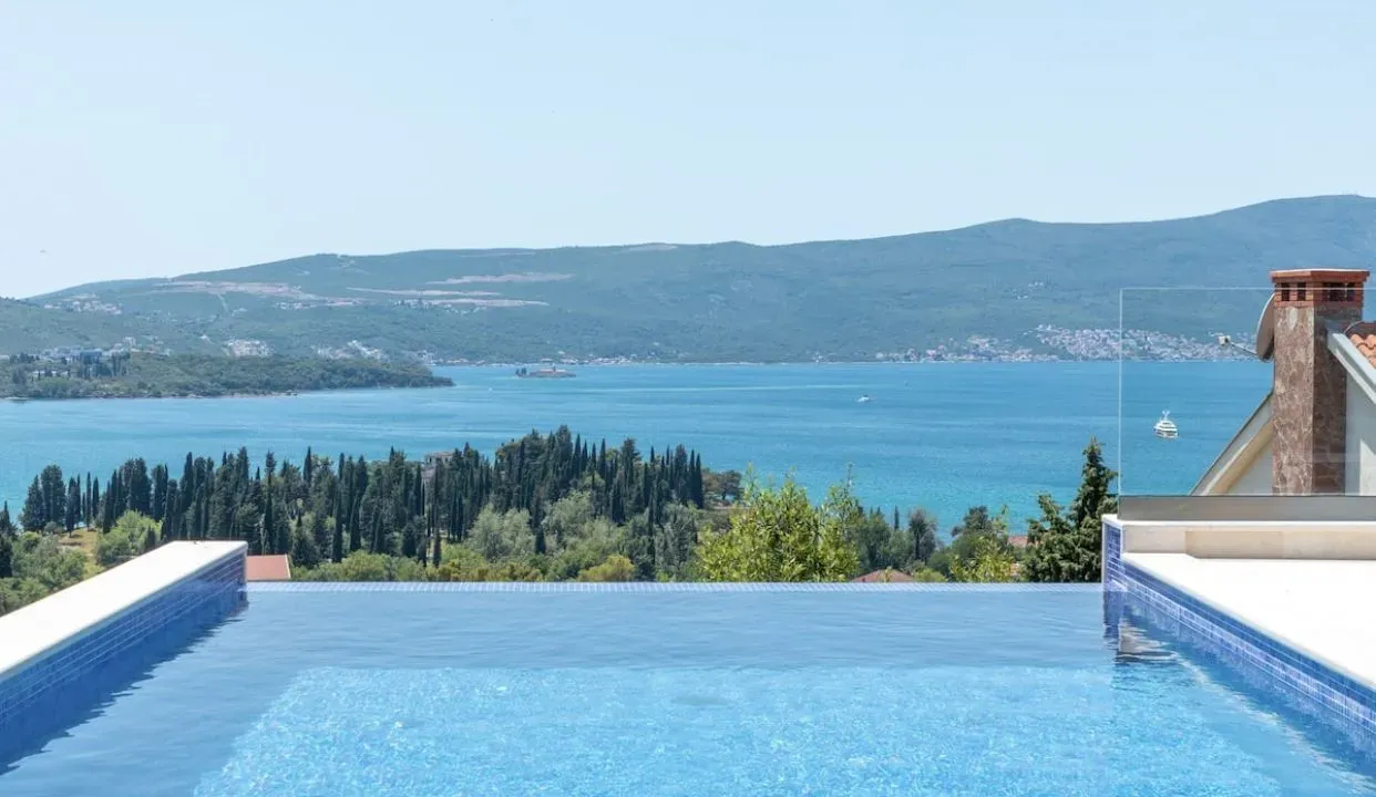 Sale, house, 311m², Tivat, Crna Gora