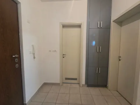 Rent, two bedroom apartment, 64m², Preko Morače, Podgorica - image 13