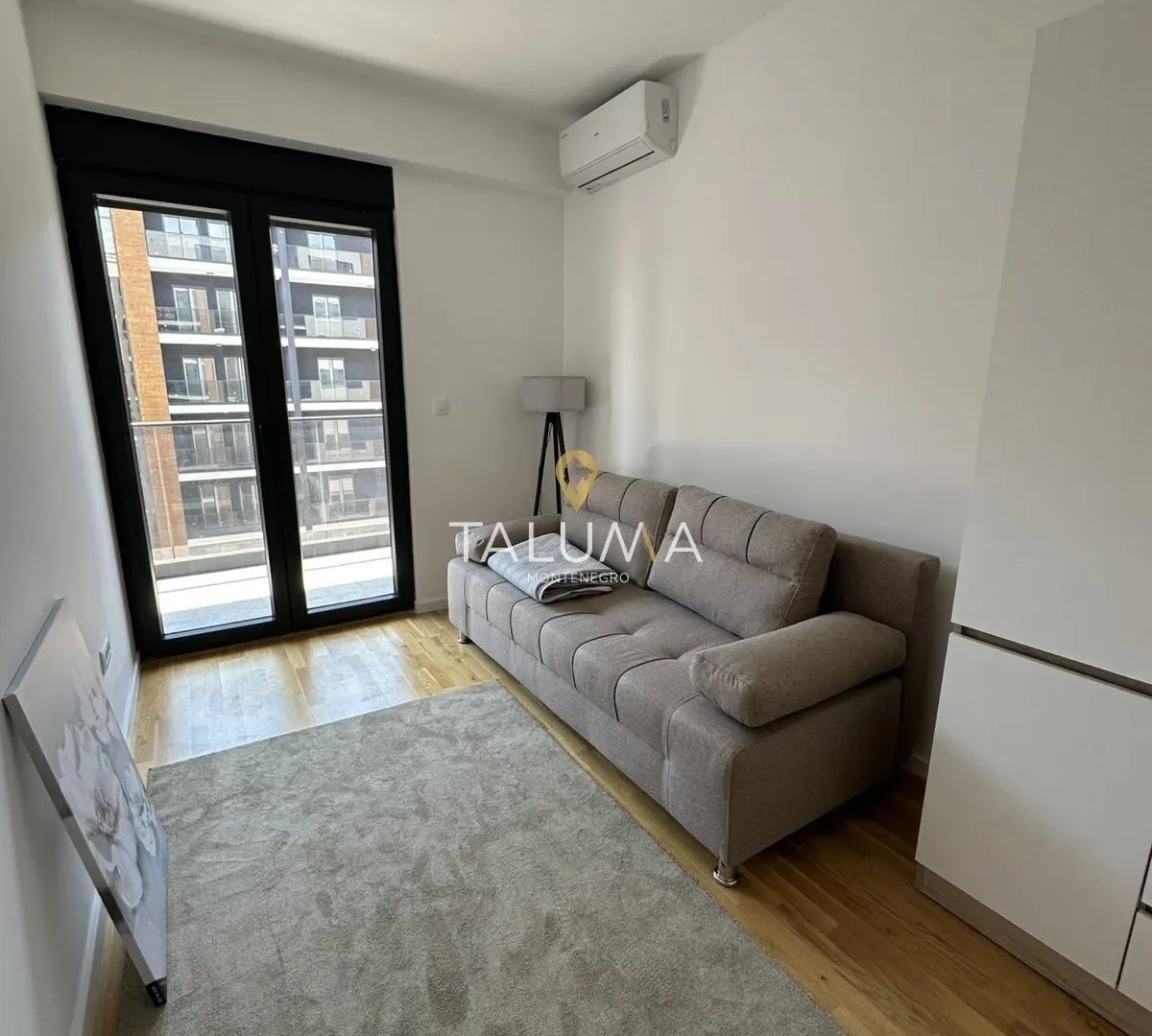 Rent, two bedroom apartment, 64m², Stari Aerodrom, Podgorica