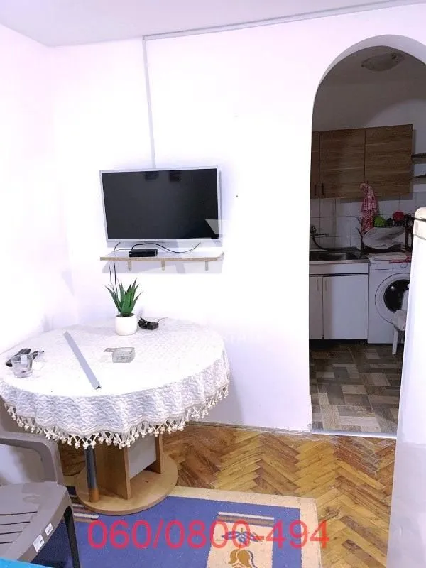 Rent, one bedroom apartment, 30m², Uciteljsko Naselje, Zvezdara Sve Podlokacije