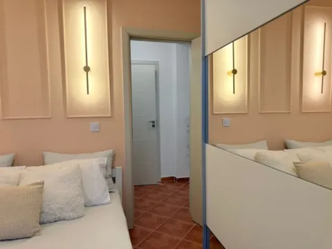 Sale, one bedroom apartment, 37m², Petrovac, Budva - image 5