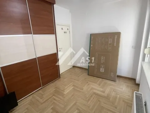 Izdavanje, četvorosoban stan, 80m², Rotkvarija, Novi Sad Sve Podlokacije - image 6