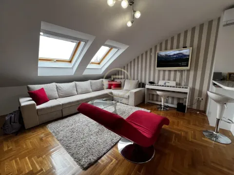 Prodaja, četvorosoban stan, 89m², Grbavica, Novi Sad Sve Podlokacije