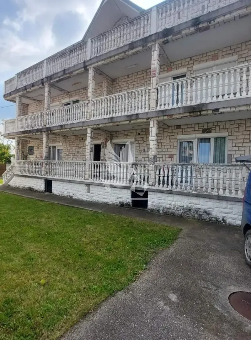 Sale, house, 800m², Mladenovac, Beograd
