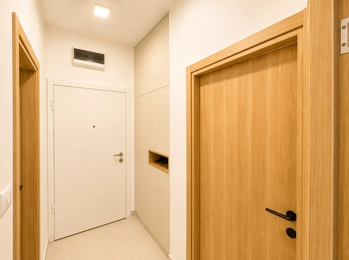 Izdavanje, jednosoban stan, 35m², Zabjelo, Podgorica
