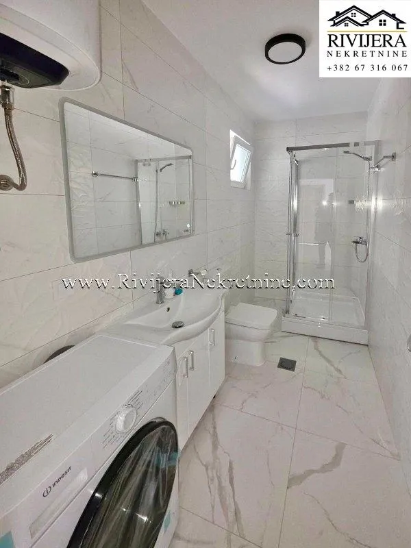 Prodaja, kuća, 141m², Centar, Tivat