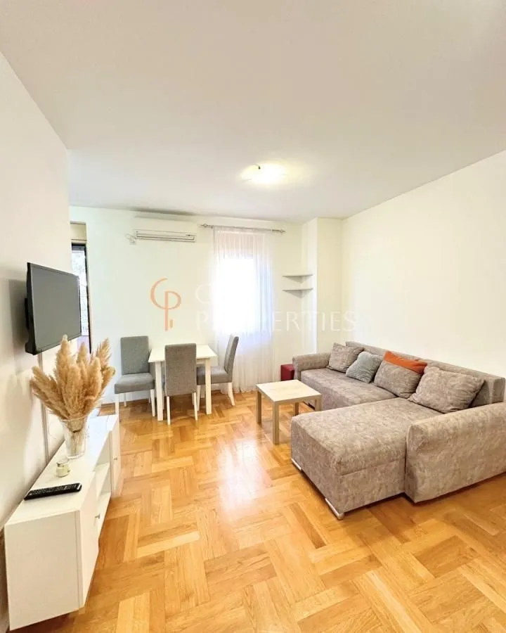Izdavanje, stan, 36m², Stari Aerodrom, Podgorica