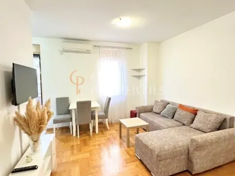 Izdavanje, stan, 36m², Stari Aerodrom, Podgorica - image 1
