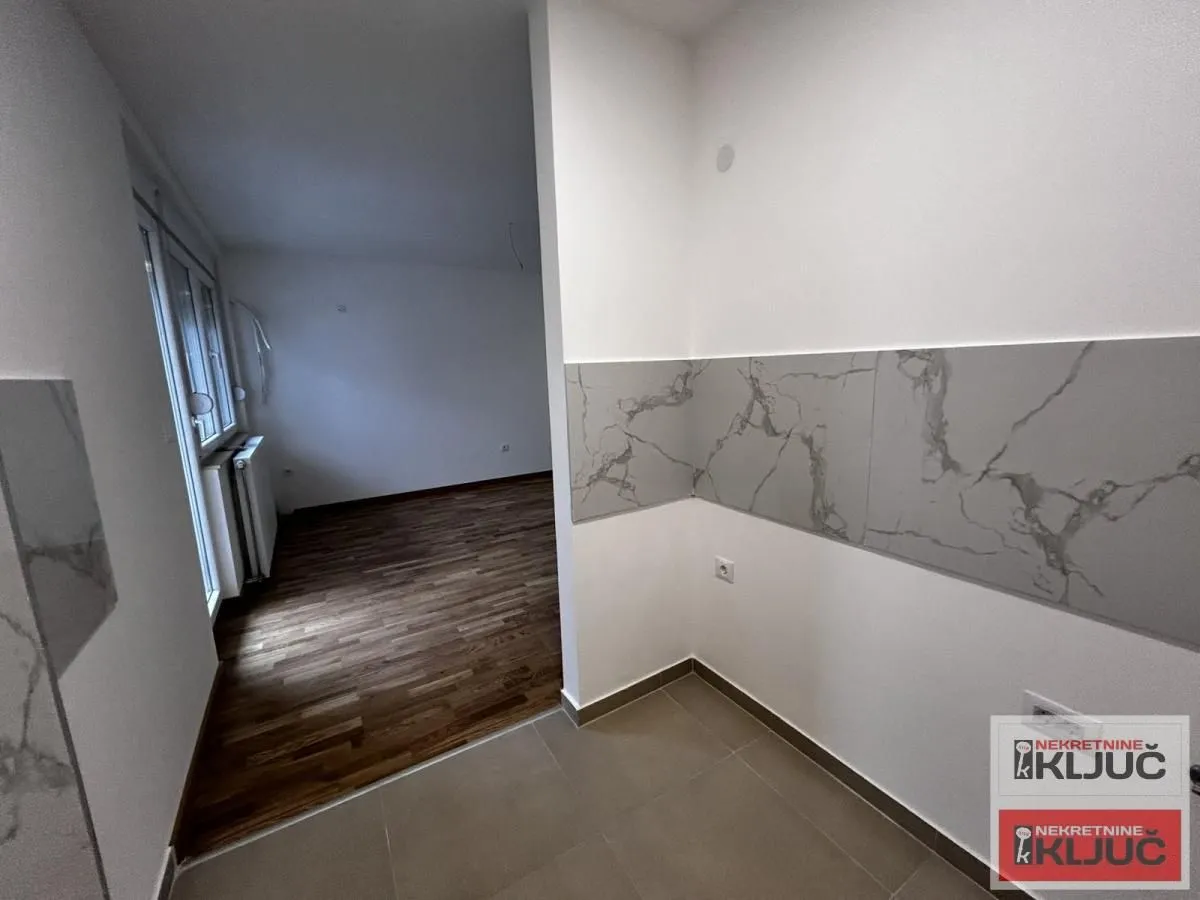 Prodaja, jednosoban stan, 31m², Petrovaradin, Novi Sad