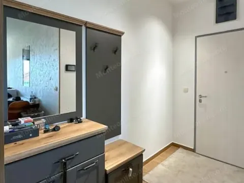 Sale, two bedroom apartment, 81m², Bečići, Budva - image 7