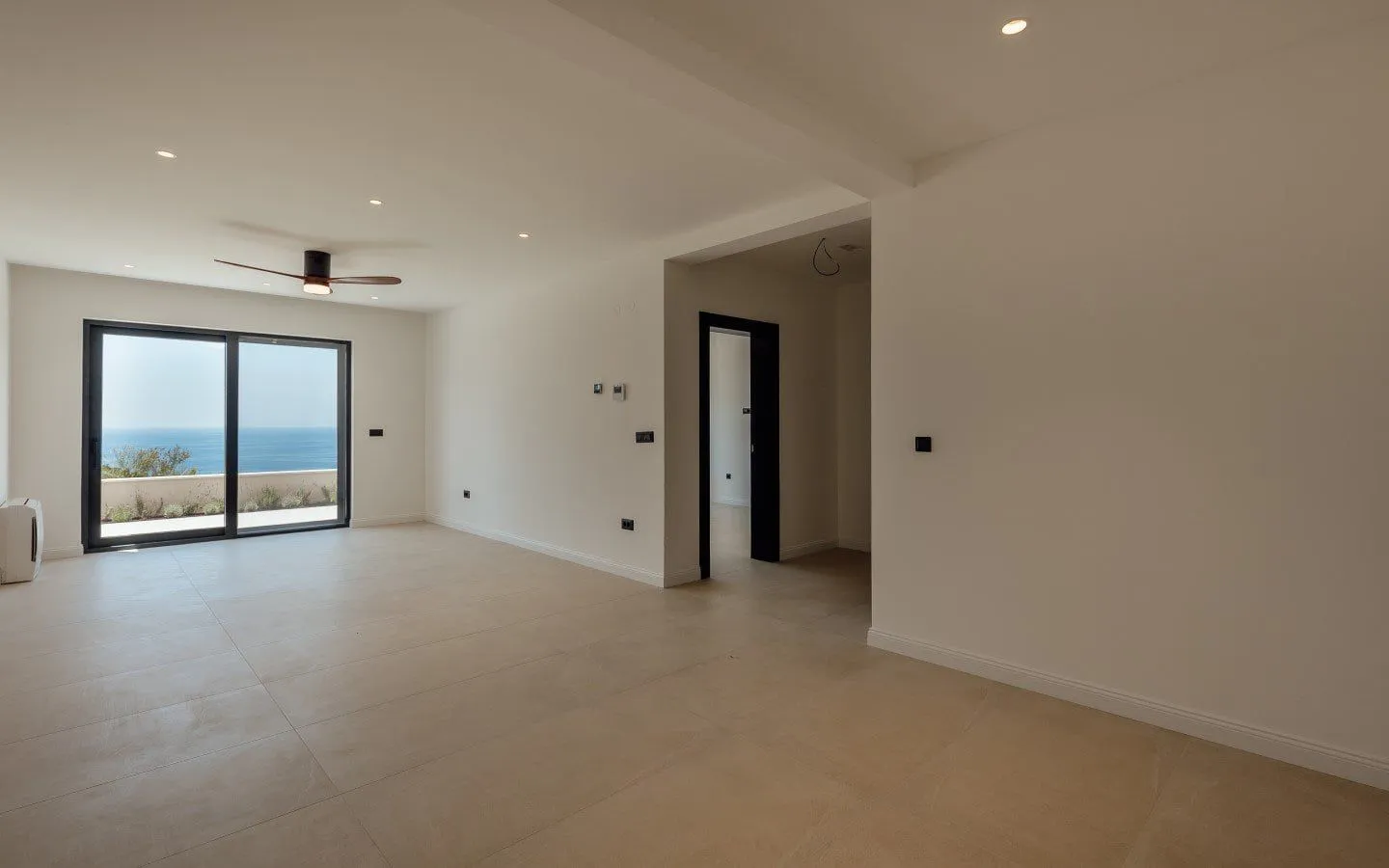 Sale, house, 318m², Reževići, Budva