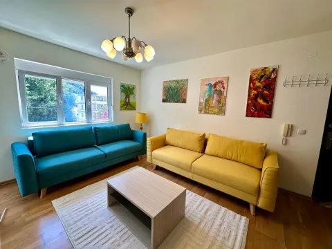 Rent, two bedroom apartment, 70m², Lazi, Budva - image 4