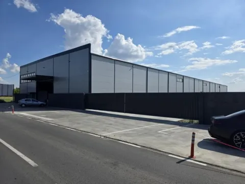 Izdavanje, poslovni prostor, 5000m², Batajnica, Beograd - image 4