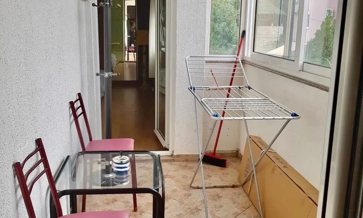 Rent, two bedroom apartment, 70m², Lazi, Budva