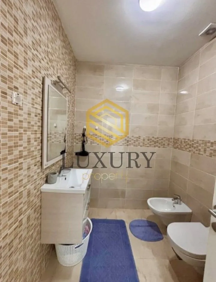 Rent, two bedroom apartment, 117m², Pržno, Budva