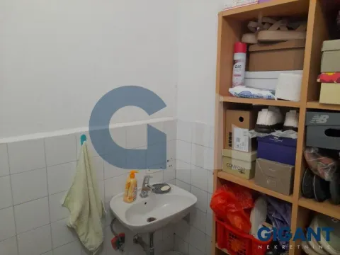 Sale, three bedroom apartment, 92m², Vidikovački venac, Rakovica - image 12