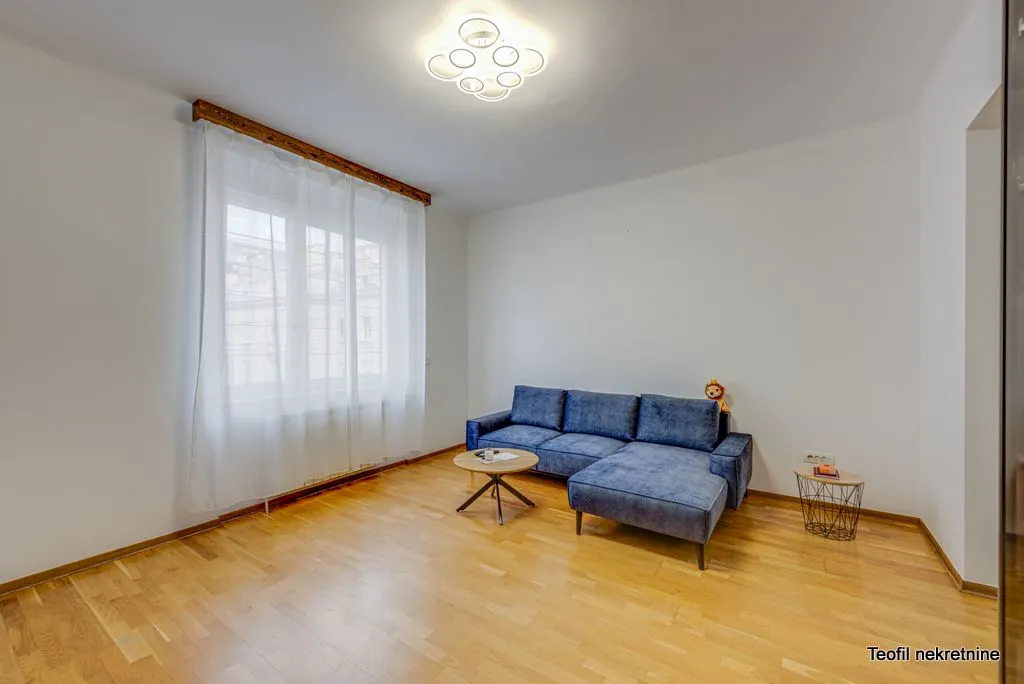Rent, three bedroom apartment, 82m², Stari Grad, Beograd