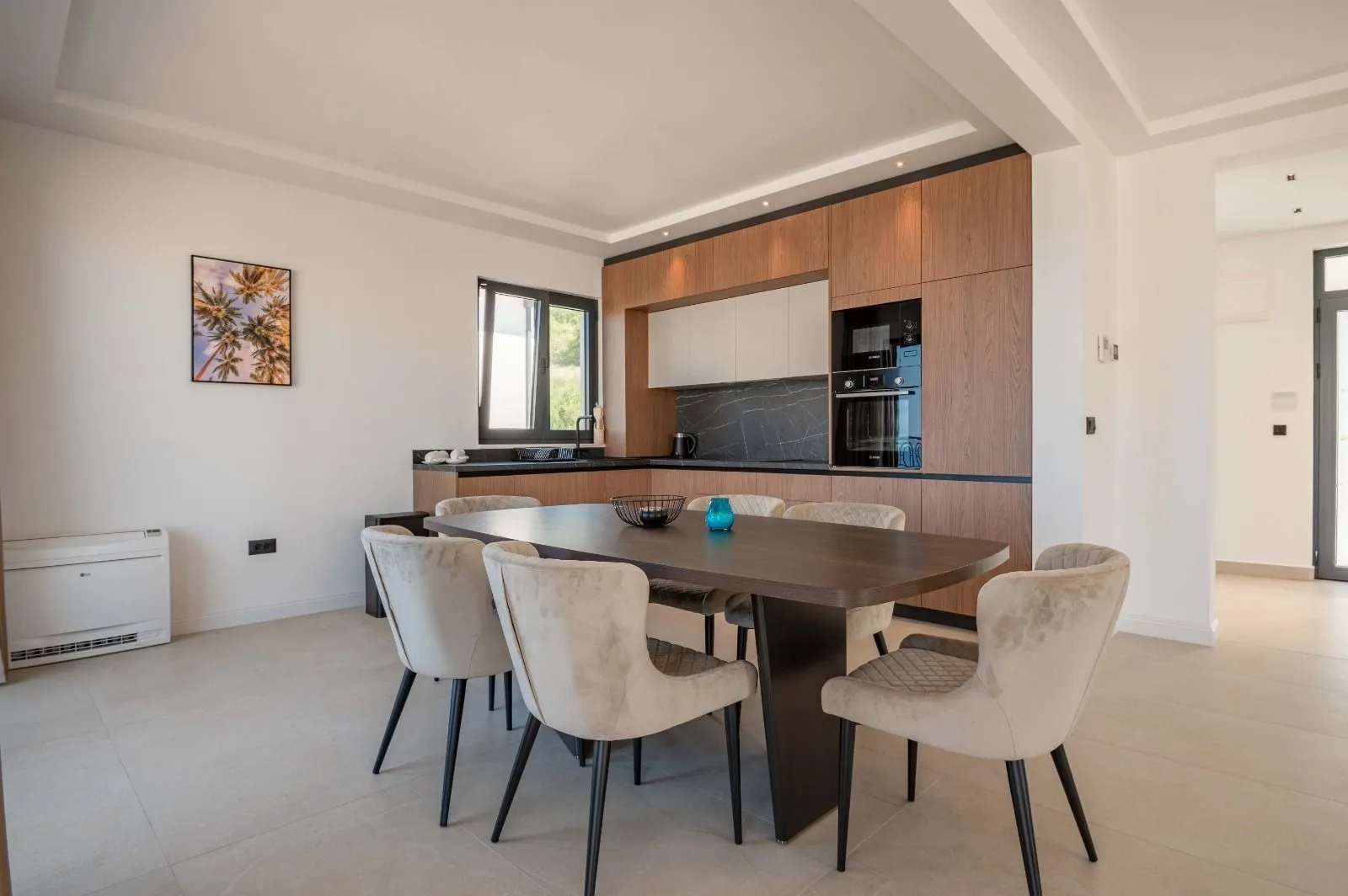 Prodaja, kuća, 318m², Reževići, Budva