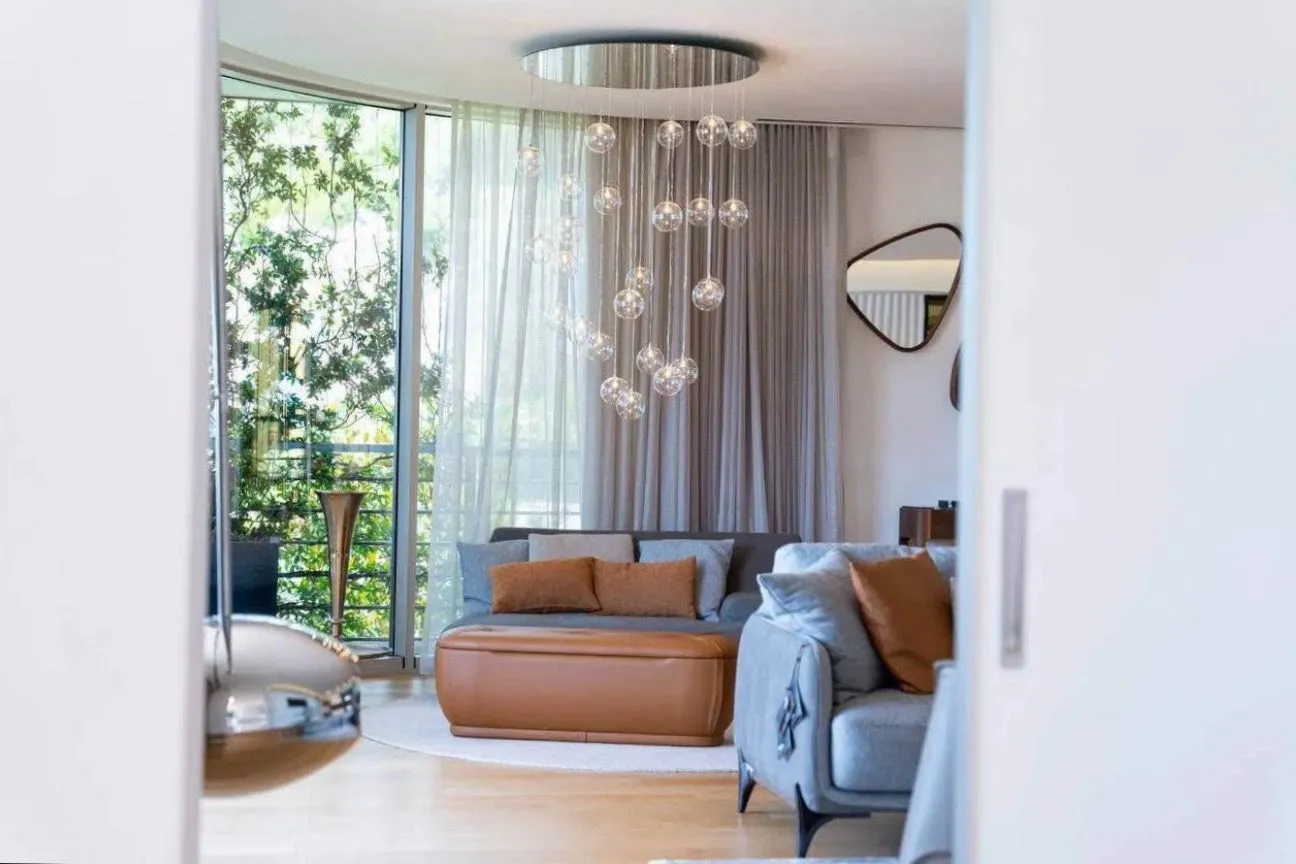 Sale, three bedroom apartment, 500m², Dukley Gardens, Budva