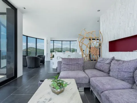 Prodaja, kuća, 1150m², Krimovica, Kotor - image 3