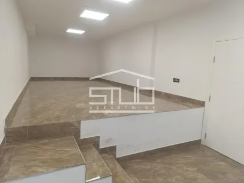Izdavanje, poslovni prostor, 135m², Vukov Spomenik, Zvezdara Sve Podlokacije - image 5