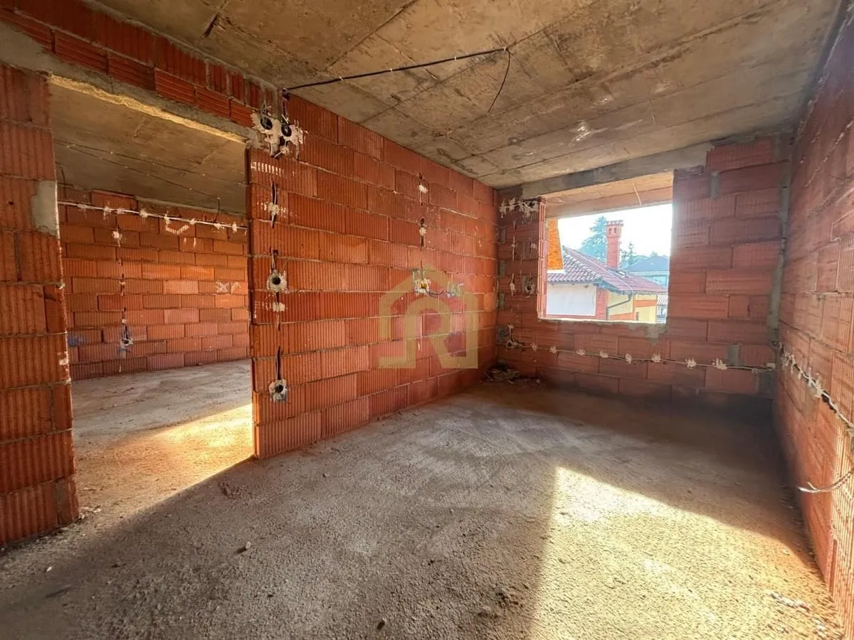 Prodaja, dvosoban stan, 53m², Voždovac Sve Podlokacije, Beograd
