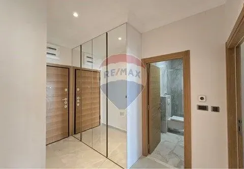 Izdavanje, dvosoban stan, 80m², City Kvart, Podgorica - image 6