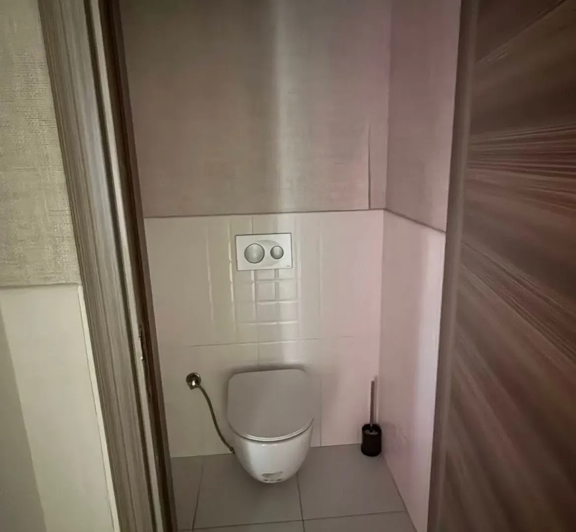 Izdavanje, poslovni prostor, 740m², Zeta, Podgorica