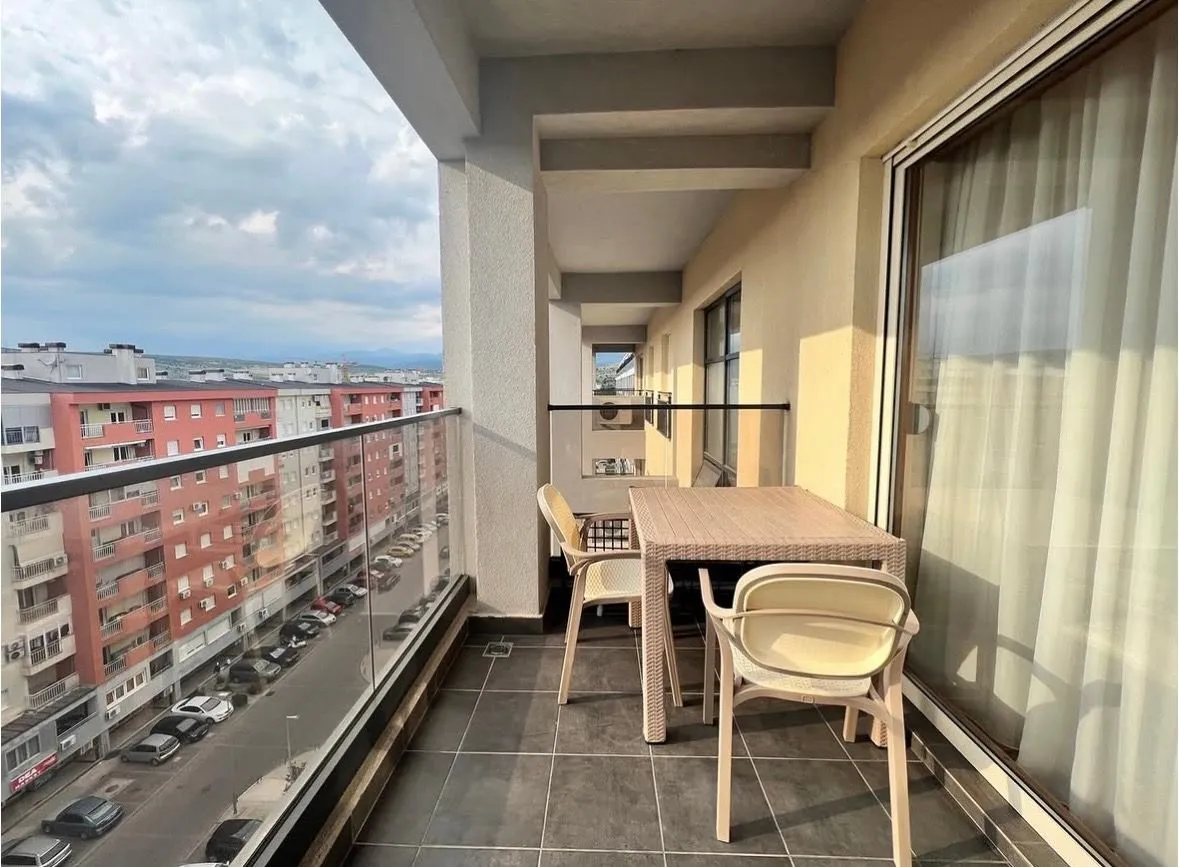 Izdavanje, jednosoban stan, 50m², Master Kvart, Podgorica