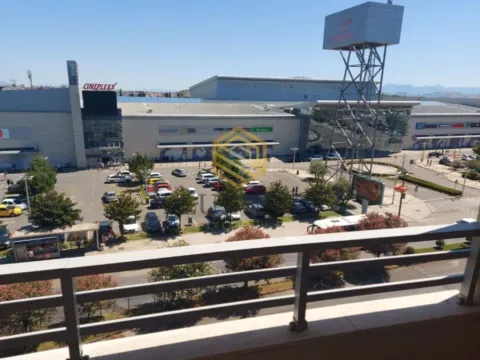 Izdavanje, dvosoban stan, 70m², City Kvart, Podgorica - image 10