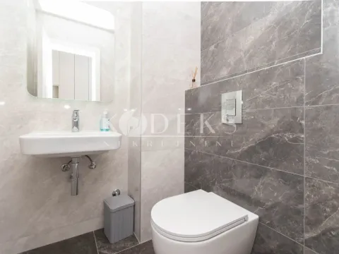 Rent, two bedroom apartment, 72m², City Kvart, Podgorica - image 13