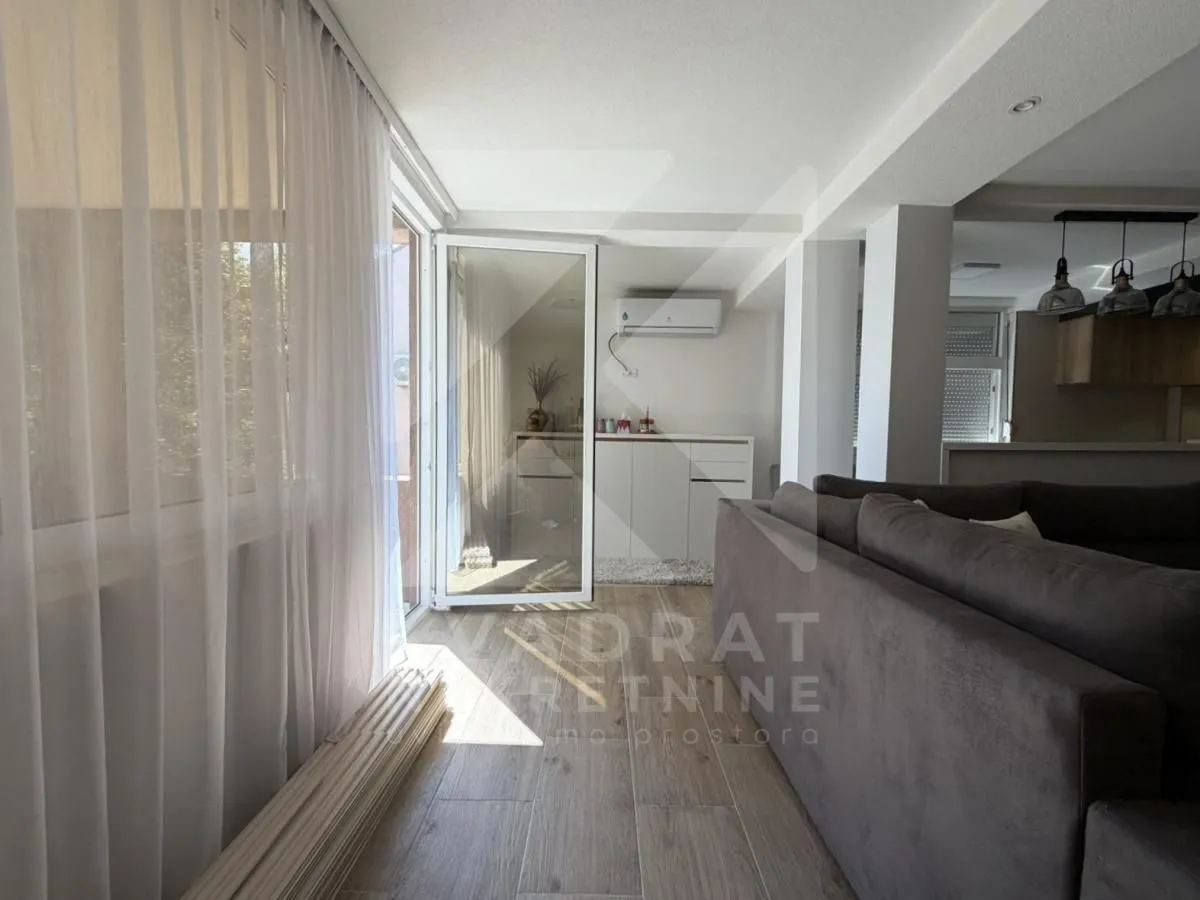 Rent, two bedroom apartment, 120m², Stari Aerodrom, Podgorica