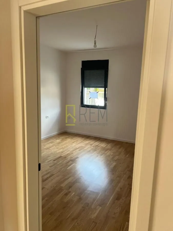 Prodaja, dvosoban stan, 75m², Stara Varoš, Podgorica