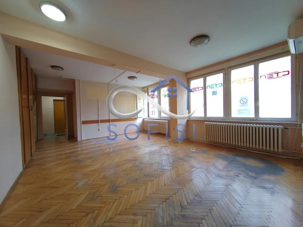 Sale, office space, 60m², Železnička Stanica, Novi Sad Sve Podlokacije