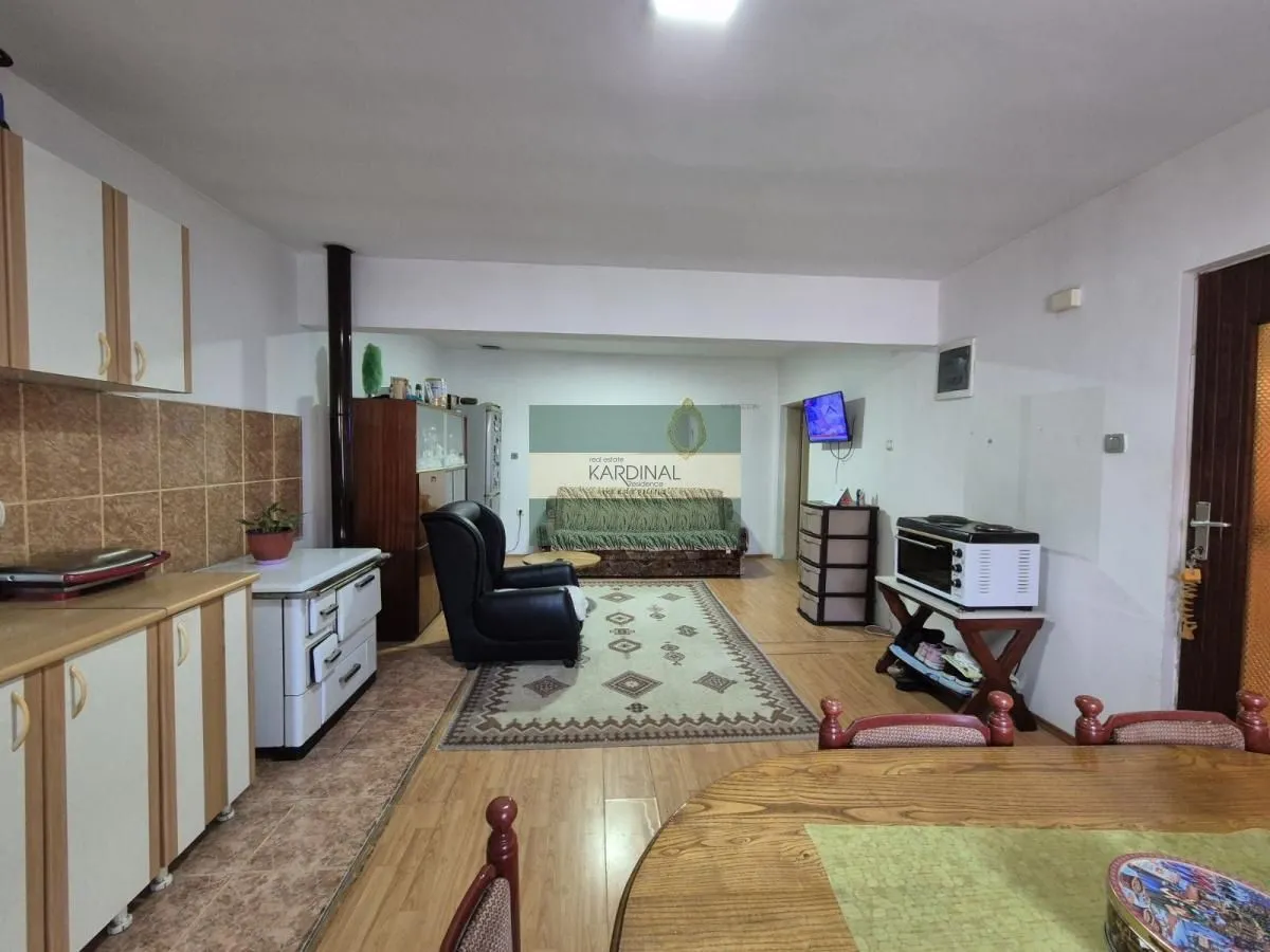Prodaja, kuća, 317m², Tabane, Jagodina