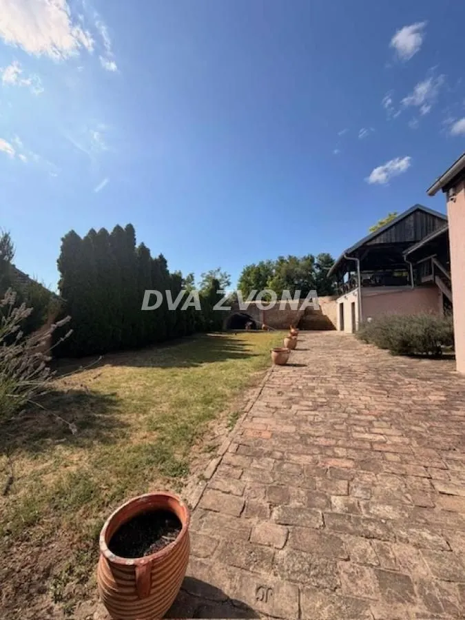 Prodaja, kuća, 121m², Čortanovci, Inđija