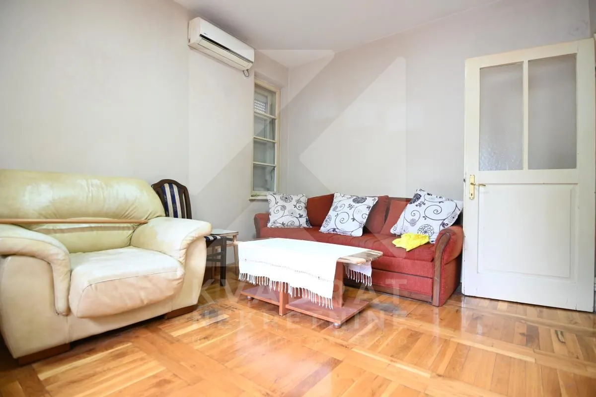 Sale, two bedroom apartment, 57m², Centar, Podgorica