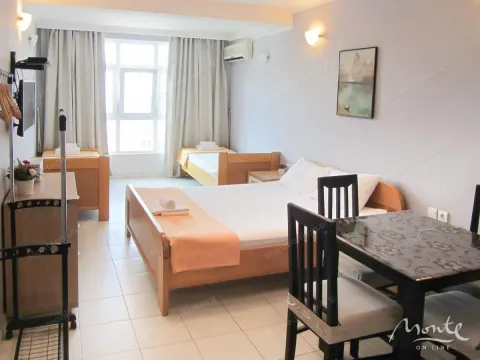 Sale, studio apartment, 26m², Rafailovići, Budva - image 4