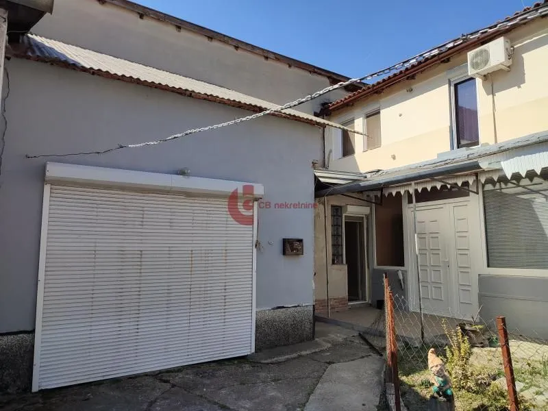 Prodaja, kuća, 172m², Centar, Subotica