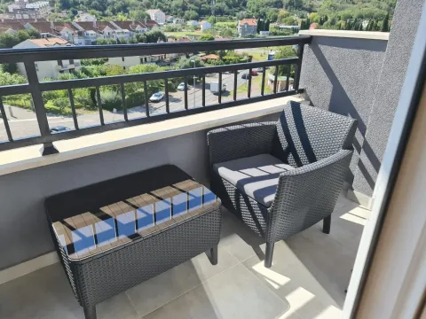 Izdavanje, jednosoban stan, 43m², Zabjelo, Podgorica - image 9