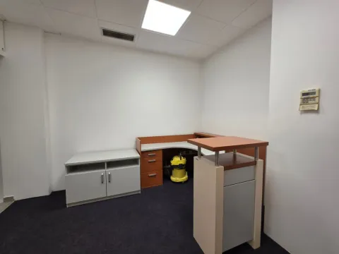 Rent, office space, 200m², Podgorica, Crna Gora - image 23