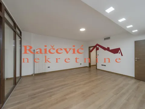 Sale, two bedroom apartment, 70m², Filmski Grad, Beograd - image 4