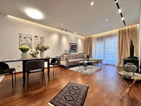 Izdavanje, dvosoban stan, 77m², Master Kvart, Podgorica - image 3
