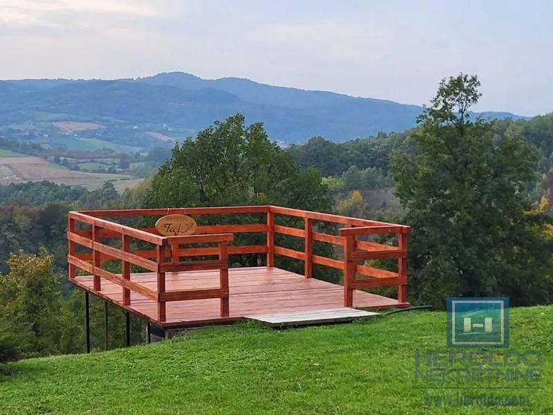 Prodaja, kuća, 228m², Velike Pčelice, Kragujevac