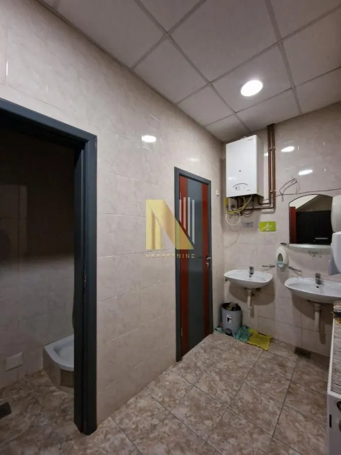 Rent, office space, 1200m², Čenej, Novi Sad Sve Podlokacije