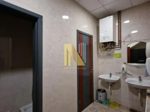 Rent, office space, 1200m², Čenej, Novi Sad Sve Podlokacije - image 14